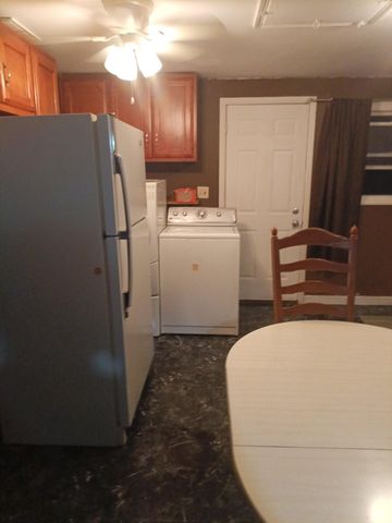 1027 E Chippewa Avenue, South Bend, IN 46614