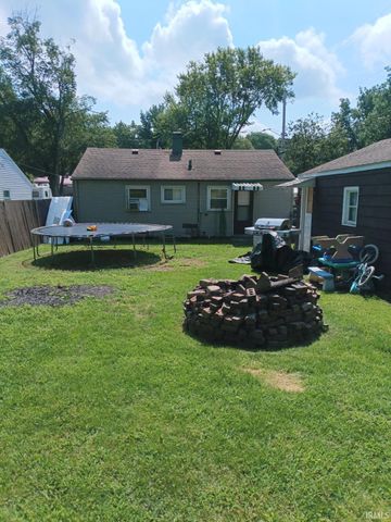 1027 E Chippewa Avenue, South Bend, IN 46614