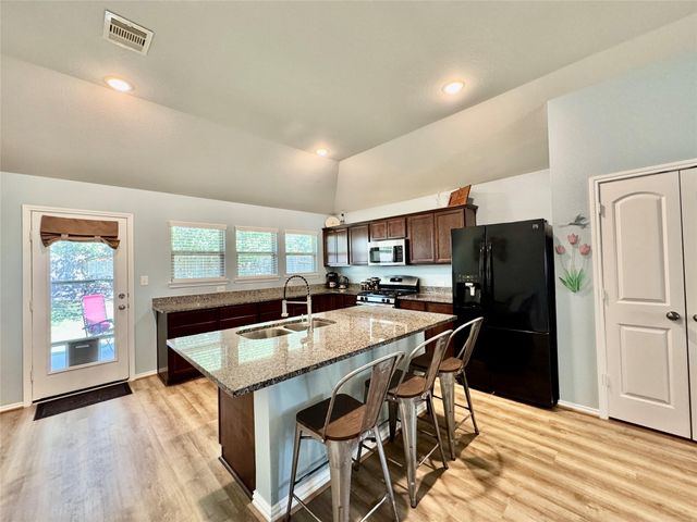 1039 Blue Moon Court, Conroe, TX 77301