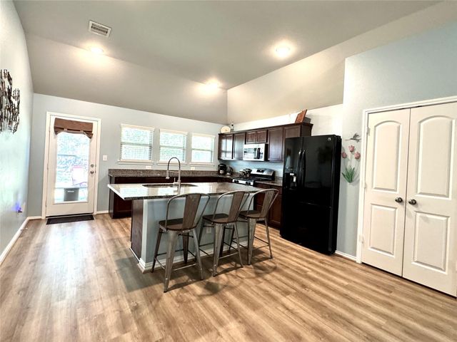 1039 Blue Moon Court, Conroe, TX 77301