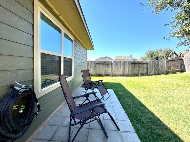1039 Blue Moon Court, Conroe, TX 77301