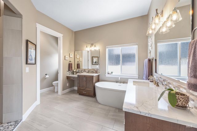241 W Moray, Middleton, ID 83644