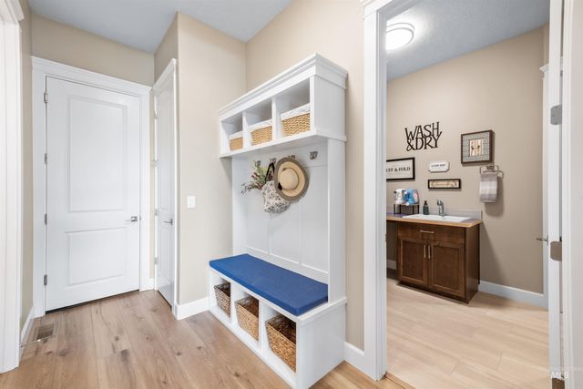 241 W Moray, Middleton, ID 83644