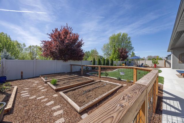 241 W Moray, Middleton, ID 83644