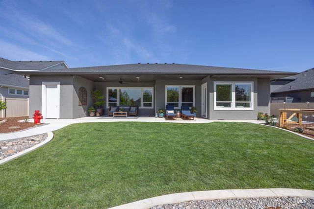 241 W Moray, Middleton, ID 83644