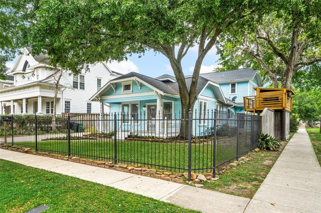 2047 Harvard Street, Houston, TX 77008