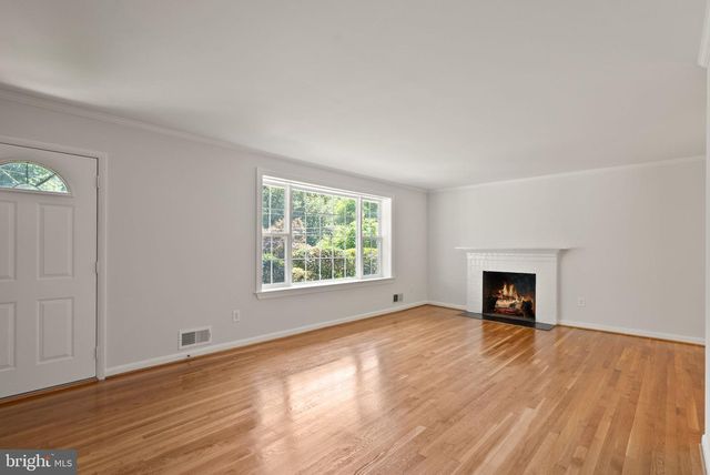 3906 IVYDALE DR, Annandale, VA 22003