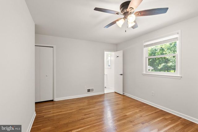 3906 IVYDALE DR, Annandale, VA 22003