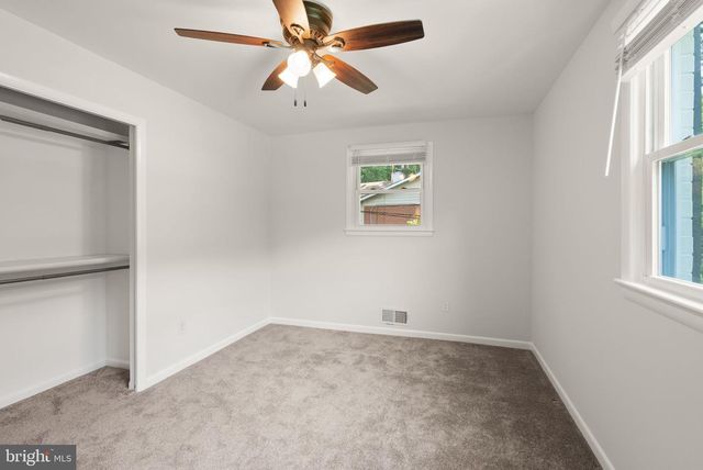 3906 IVYDALE DR, Annandale, VA 22003