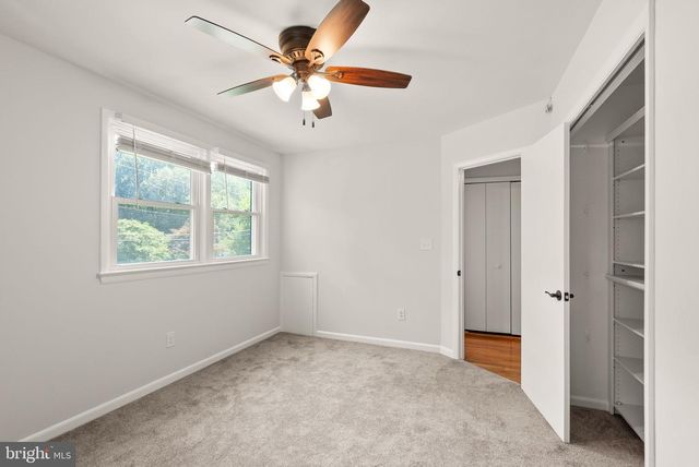 3906 IVYDALE DR, Annandale, VA 22003
