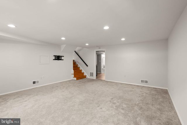 3906 IVYDALE DR, Annandale, VA 22003