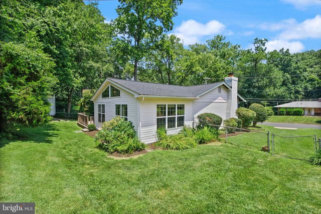 3906 IVYDALE DR, Annandale, VA 22003