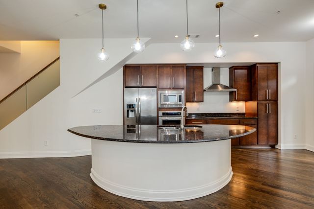 2905 Parthenon Ave Apt 101, Nashville, TN 37203