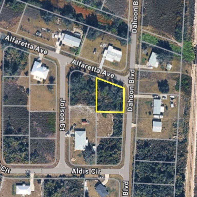 137 DAHOON BOULEVARD, Punta Gorda, FL 33982