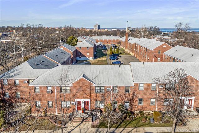 199-07 17th Avenue 2-51, Bayside, NY 11360