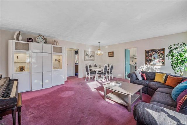 199-07 17th Avenue 2-51, Bayside, NY 11360