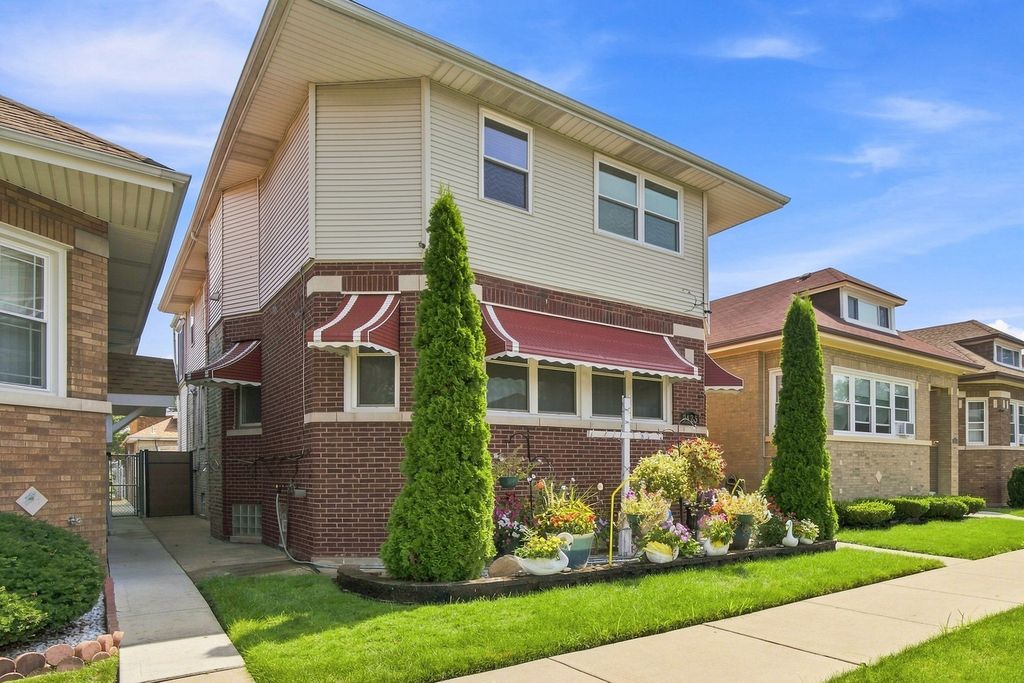 9425 S Throop Street, Chicago, IL 60620 — exterior