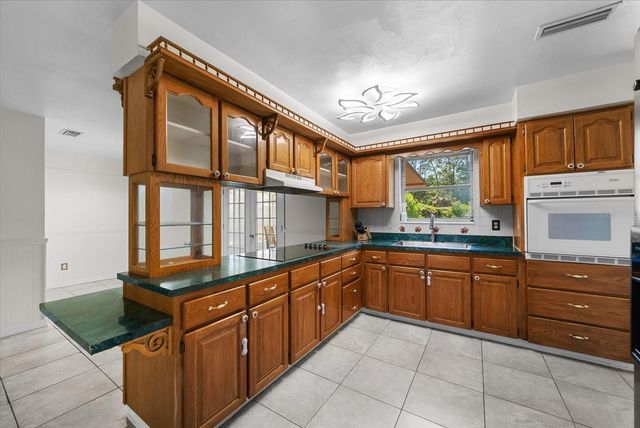 2214 NE 17TH TERRACE, Gainesville, FL 32609