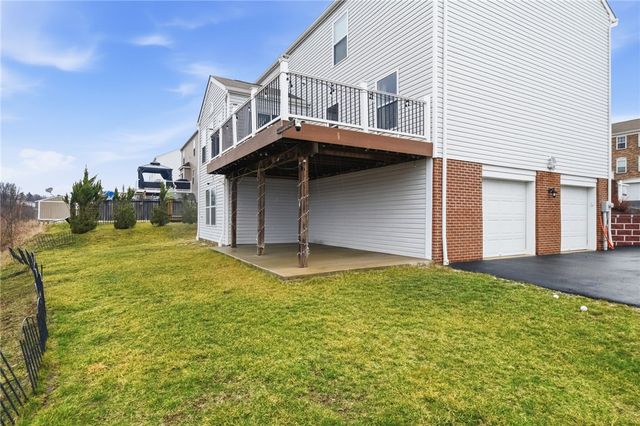 1336 Sandstone, South Fayette, PA 15057