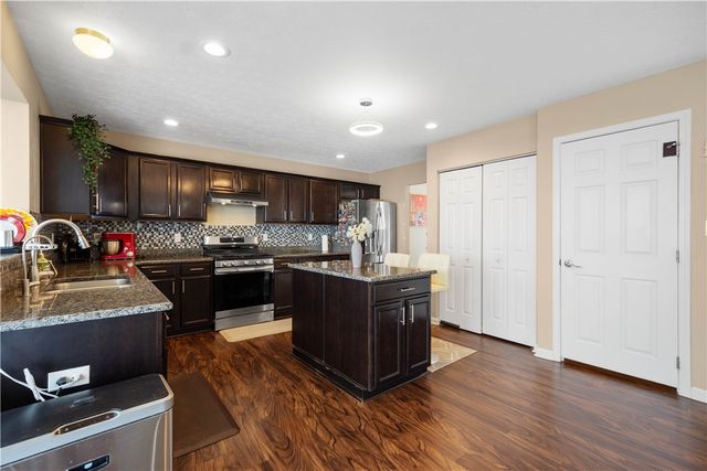 1336 Sandstone, South Fayette, PA 15057