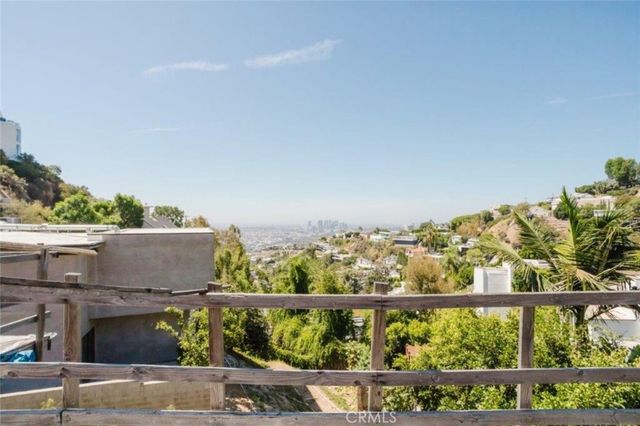 1688 Sunset Plaza Drive, Los Angeles, CA 90069