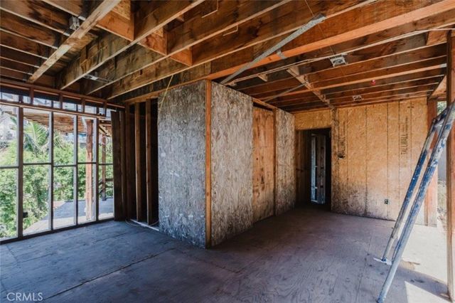 1688 Sunset Plaza Drive, Los Angeles, CA 90069