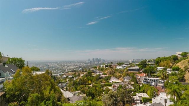 1688 Sunset Plaza Drive, Los Angeles, CA 90069