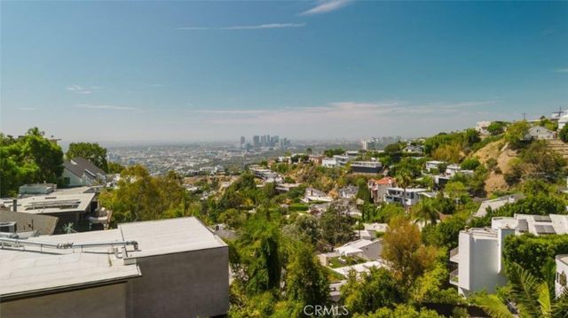 1688 Sunset Plaza Drive, Los Angeles, CA 90069