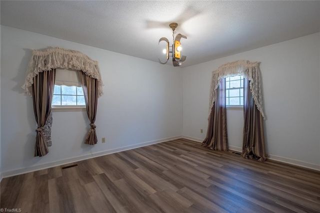 7540 US Highway 29 Bus, Reidsville, NC 27320