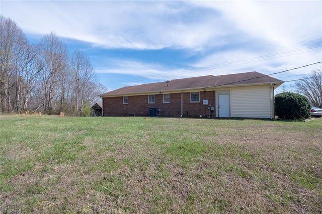 7540 US Highway 29 Bus, Reidsville, NC 27320