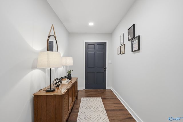 801 Cooper Lane, Hartselle, AL 35640