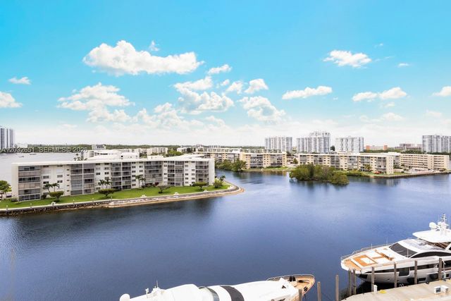 1000 W Island Boulevard 911, Aventura, FL 33160