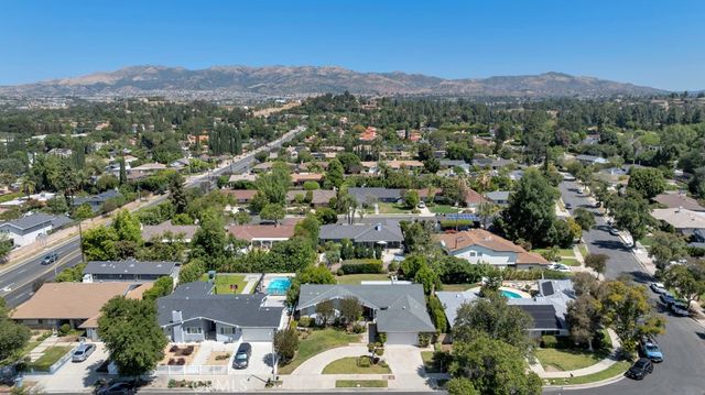 19615 Vintage Street, Northridge, CA 91324