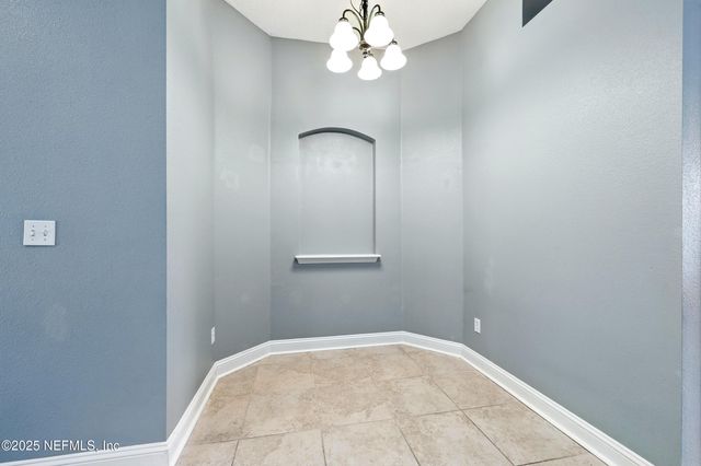 6759 CHESTER PARK Drive, Jacksonville, FL 32222