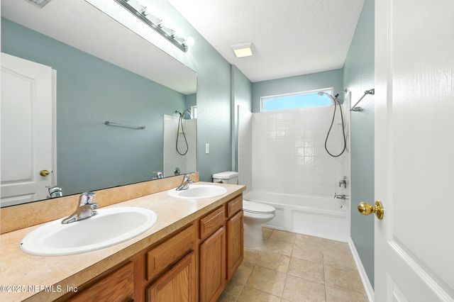 6759 CHESTER PARK Drive, Jacksonville, FL 32222