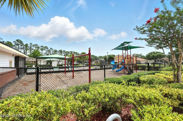 6759 CHESTER PARK Drive, Jacksonville, FL 32222