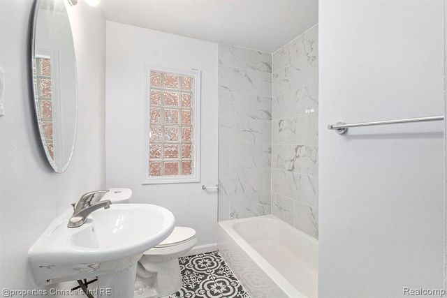 5236 Bedford Street, Detroit, MI 48224