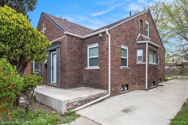 5236 Bedford Street, Detroit, MI 48224