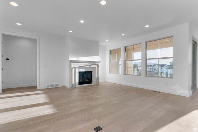 3851 W WHEATGRASS LN, Lehi, UT 84048