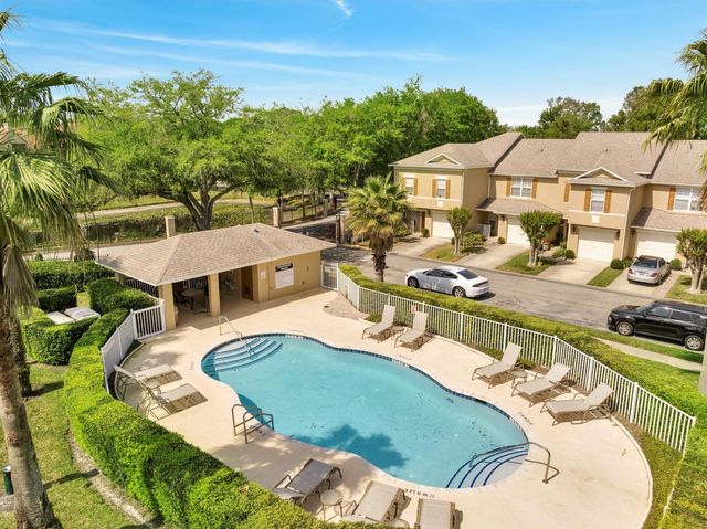 200 STERLING SPRINGS LANE, Altamonte Springs, FL 32714