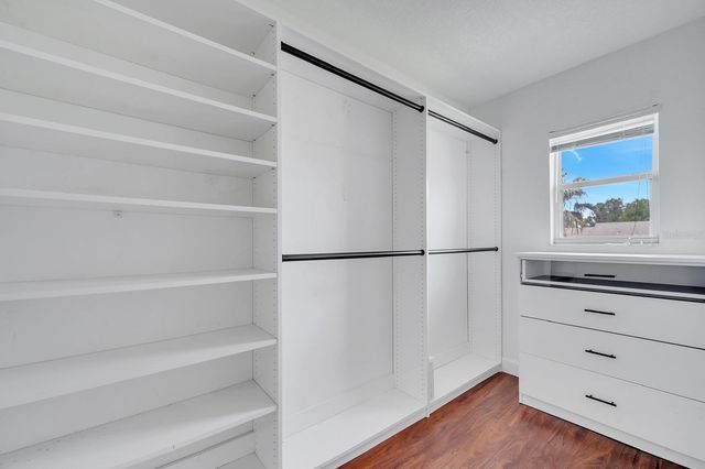 200 STERLING SPRINGS LANE, Altamonte Springs, FL 32714