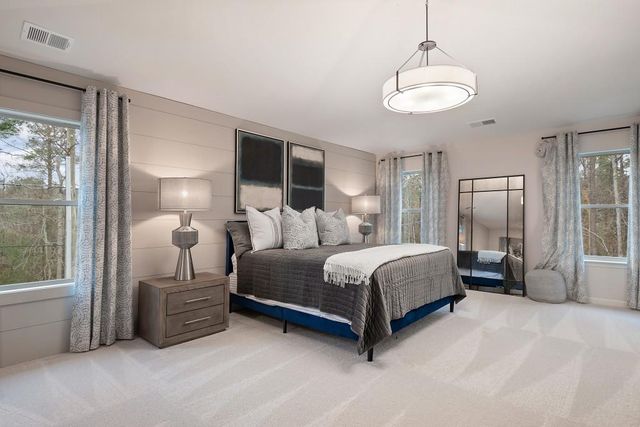 175 Chapel Hill Parkway, Newnan, GA 30263