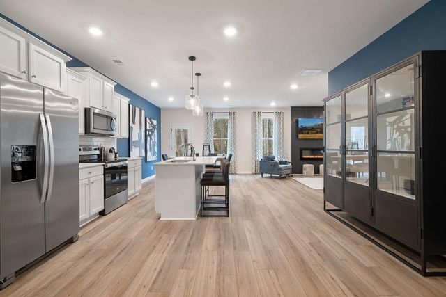 175 Chapel Hill Parkway, Newnan, GA 30263