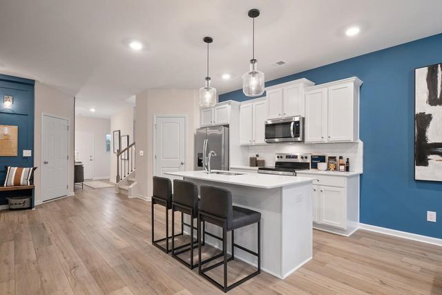 175 Chapel Hill Parkway, Newnan, GA 30263