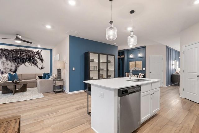 175 Chapel Hill Parkway, Newnan, GA 30263