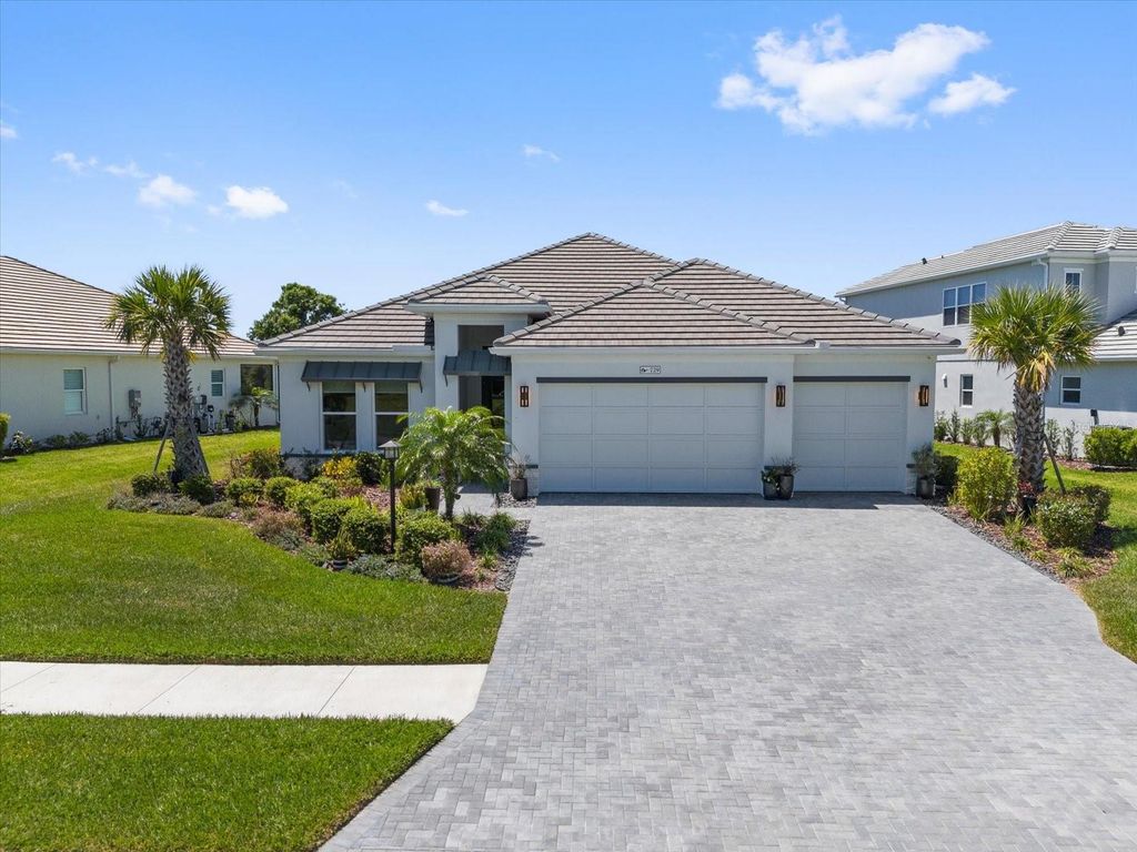 729 TAILWIND PLACE, Sarasota, FL 34240