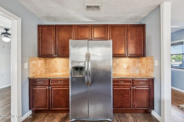 4166 SAN JUAN Avenue, Jacksonville, FL 32210