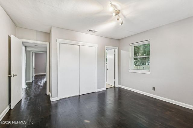 4166 SAN JUAN Avenue, Jacksonville, FL 32210