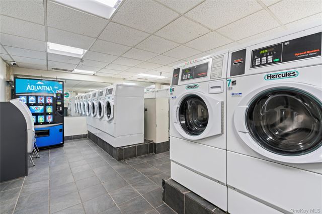 25-40 Shore Boulevard 19E, Astoria, NY 11102