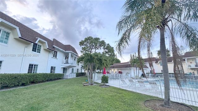 700 SE 2nd Ave 315, Deerfield Beach, FL 33441